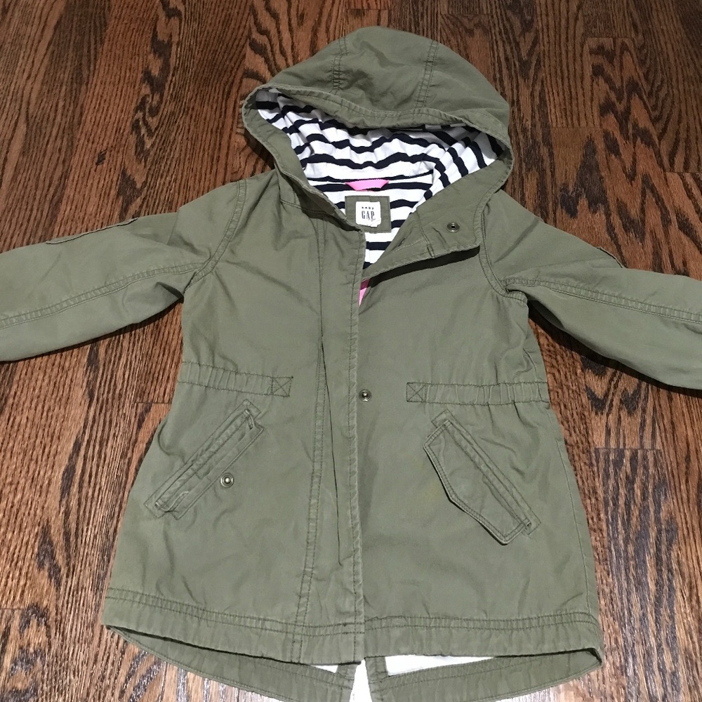 Gap light jacket